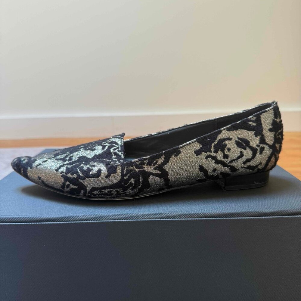 Nanette Lepore Black & Gold Brocade Loafer Pumps – Elegant & Versatile - Picture 4 of 11